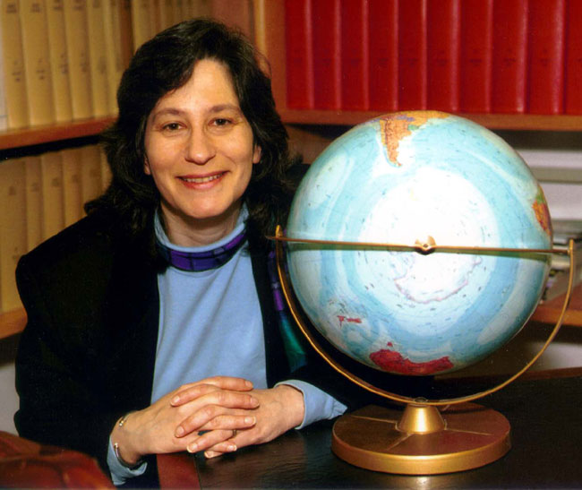  NOAA atmospheric scientist Susan Solomon 