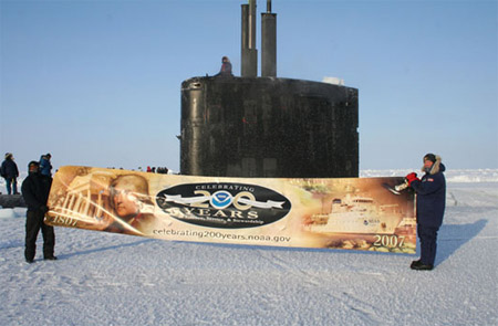 Navy Sends NOAA a North Pole Postcard From the Field